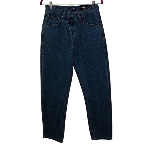 FASHION Nova Crossover straight leg jeans size 3 - Picture 2 of 10